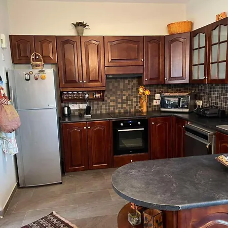 αετοφωλιά-aetofolia בית נופש פאנו לפקארה