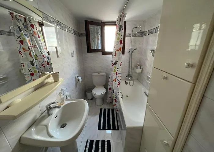 αετοφωλιά-aetofolia *