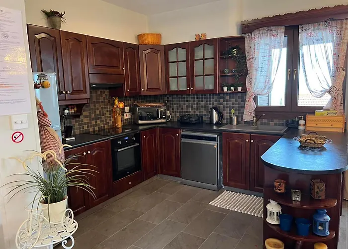 αετοφωλιά-aetofolia פאנו לפקארה